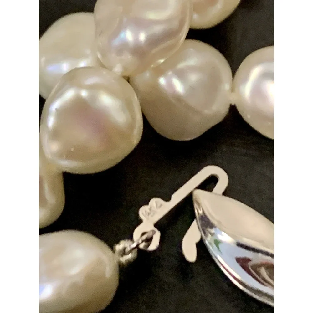 Vintage 14K White Gold Opera Baroque Pearl Necklace 35